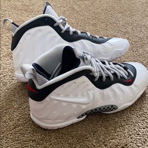 Nike Foamposits